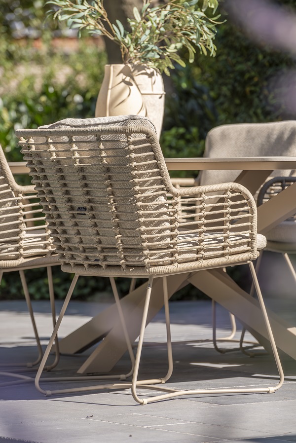 4 Seasons Outdoor Fabrice dining chair Latte - Afbeelding 2